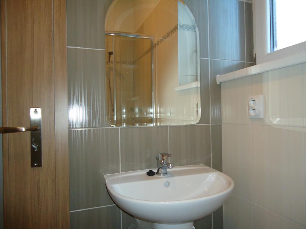 Apartman Valentka Besenova Quarto foto